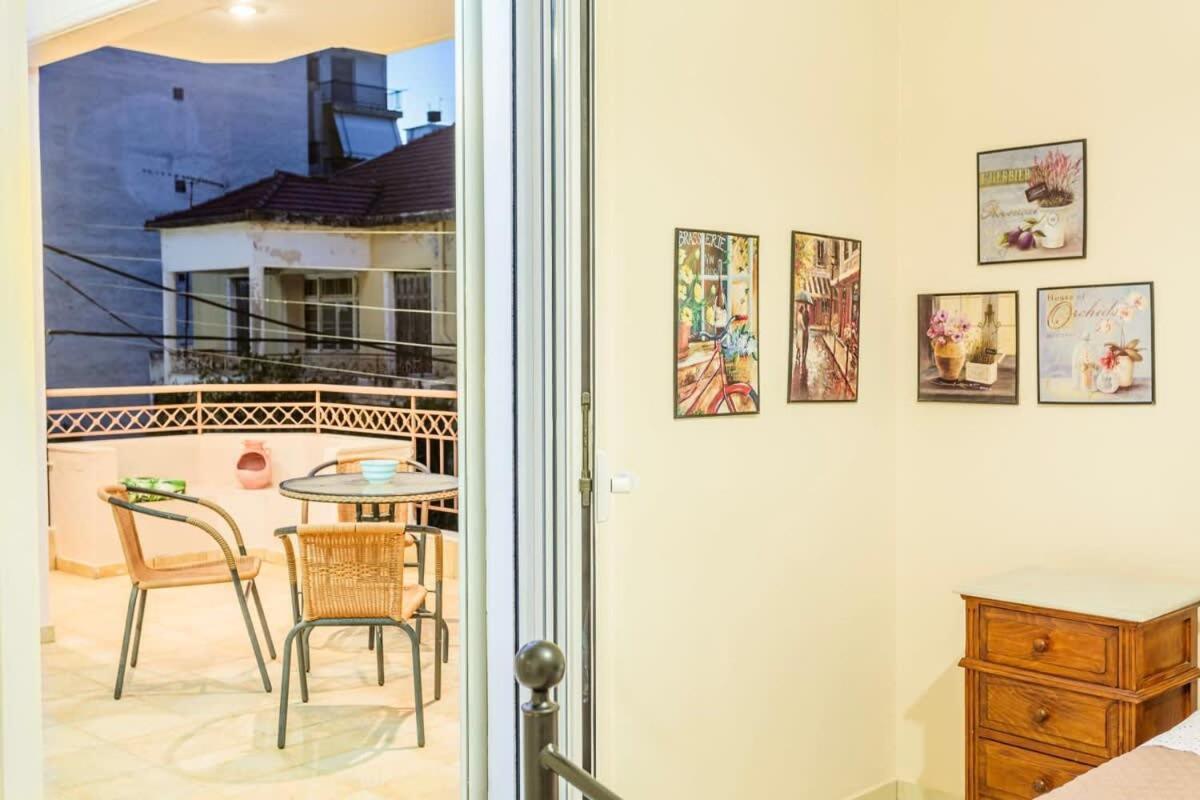 Spacious Urban Haven-Family Home, Perfect Location กาลามาตา ภายนอก รูปภาพ